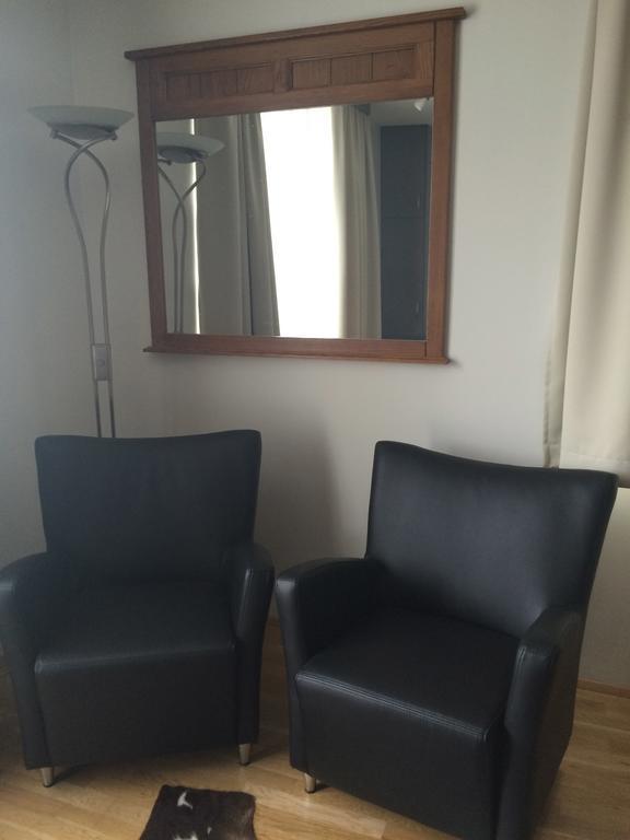 آكيورِيْري Hotel Ibudir Apartments الغرفة الصورة