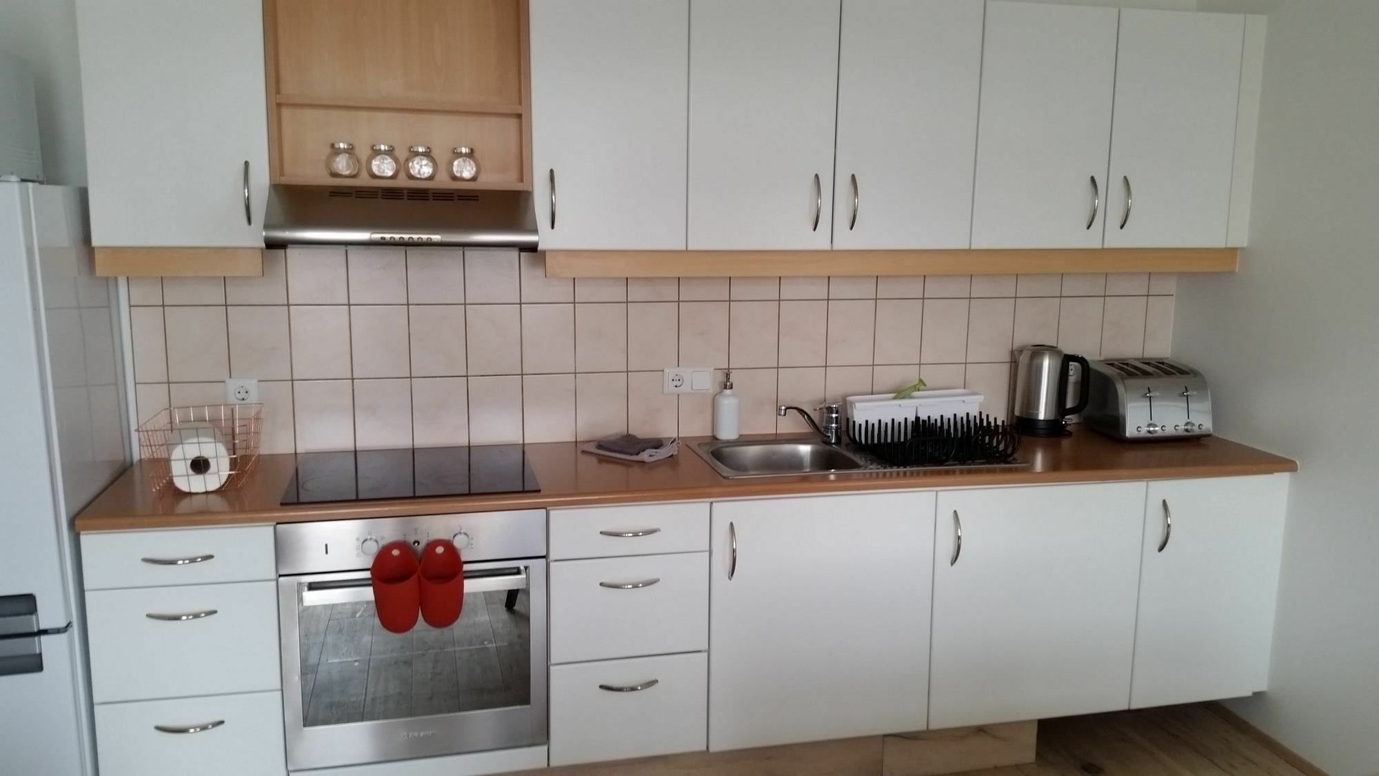 آكيورِيْري Hotel Ibudir Apartments المظهر الخارجي الصورة